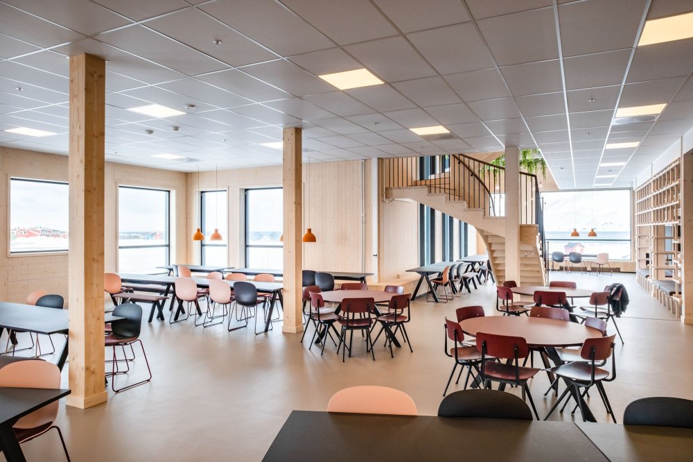 Svalbard f skole high res hj 1